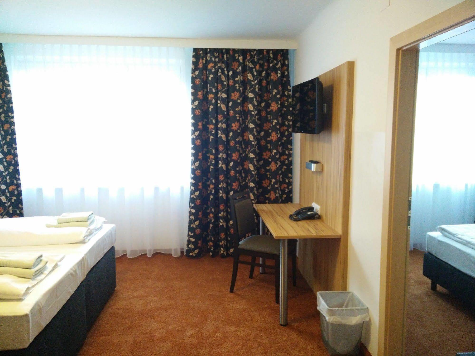 Dr. Geissler 3* Wien